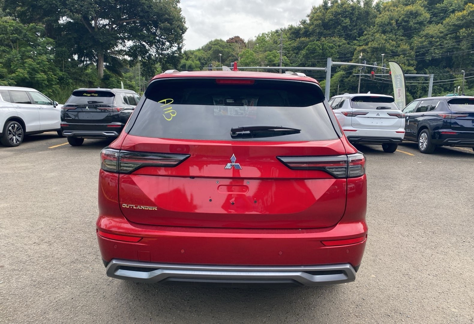 https://assets.dealerappcenter.com/dealergroups/66/vehicles/292347/9h1NZj.jpg