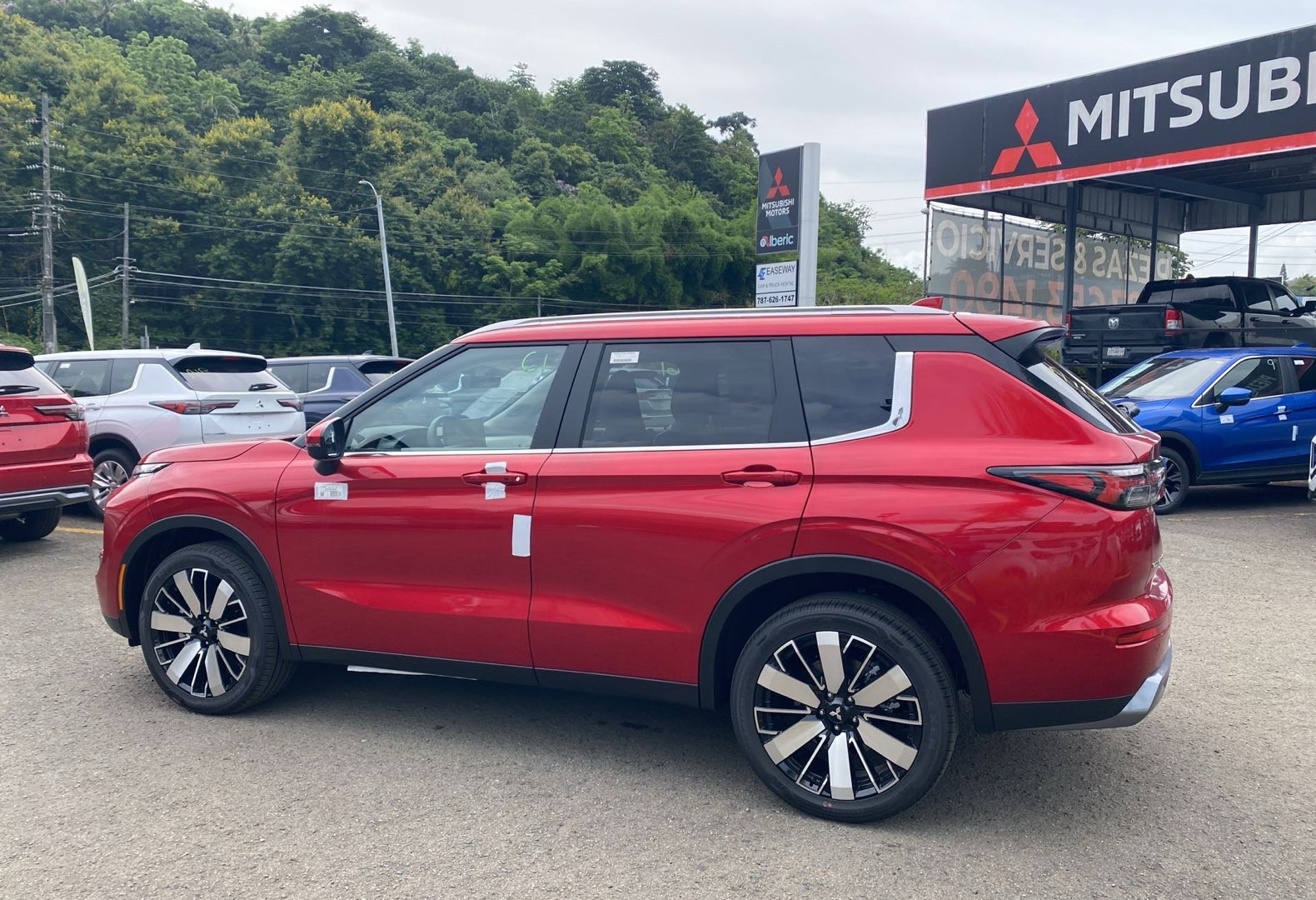 https://assets.dealerappcenter.com/dealergroups/66/vehicles/292347/XHA41i.jpg