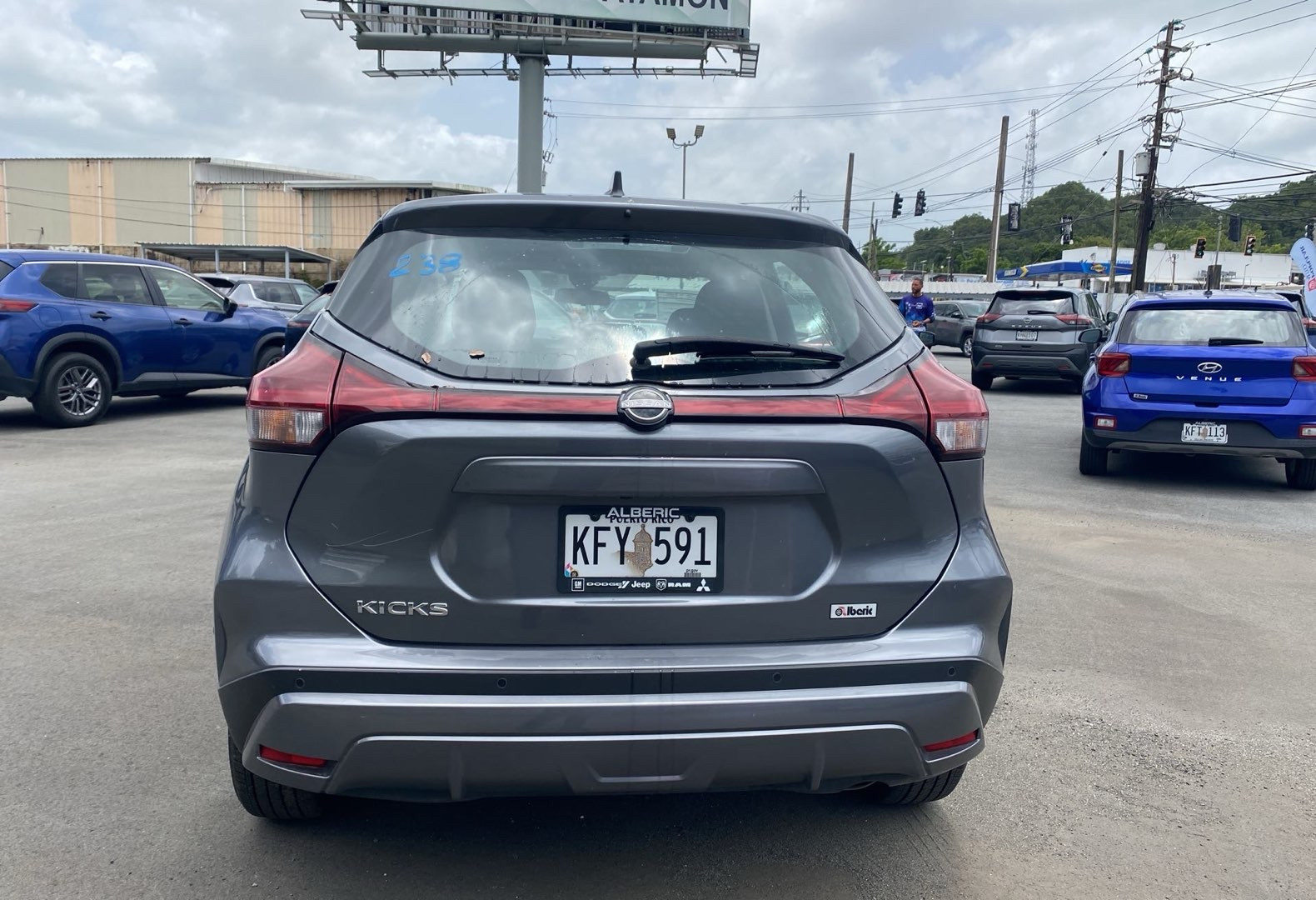 https://assets.dealerappcenter.com/dealergroups/66/vehicles/295682/38IMDG.jpg