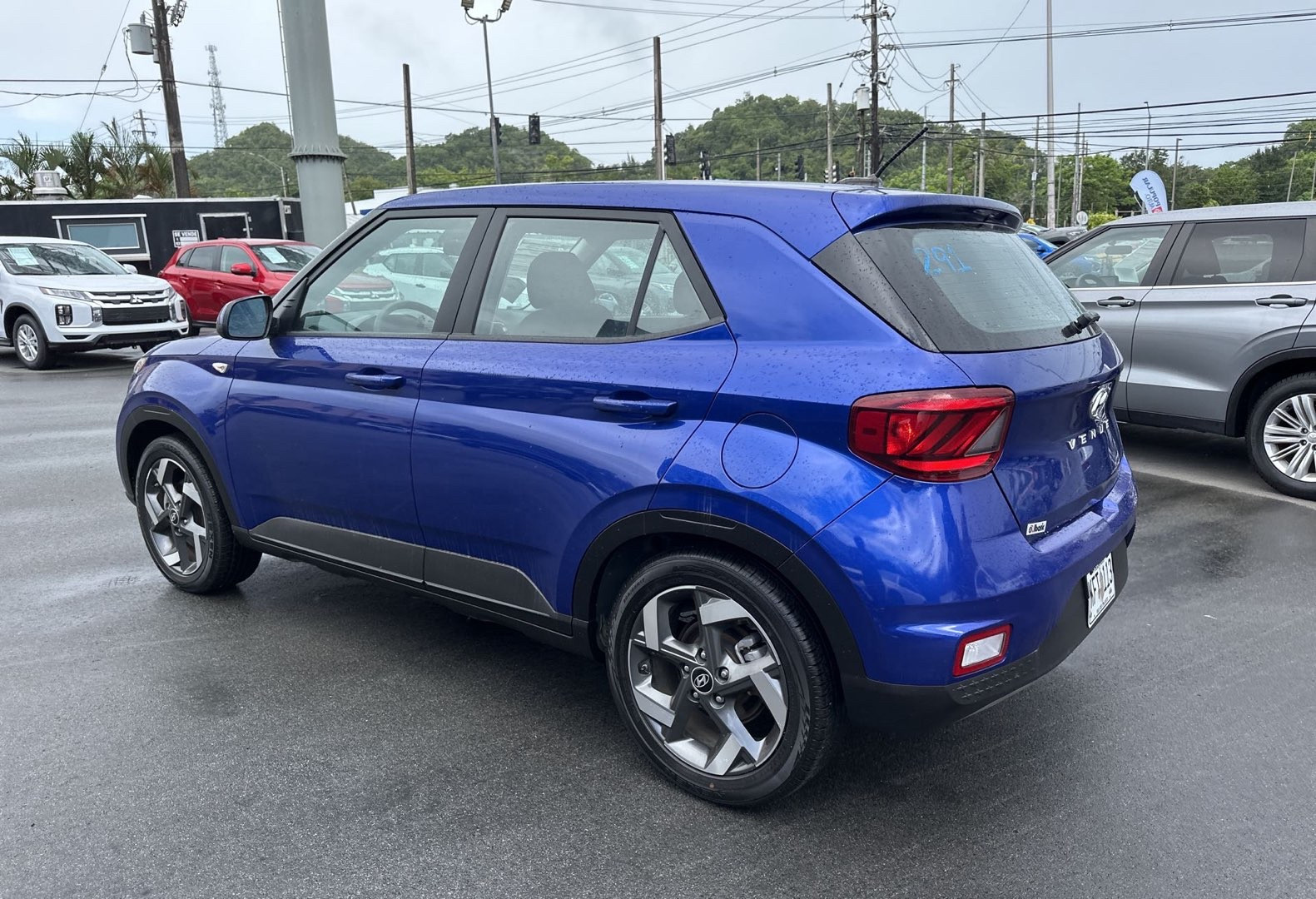 https://assets.dealerappcenter.com/dealergroups/66/vehicles/295691/zqz4lM.jpg