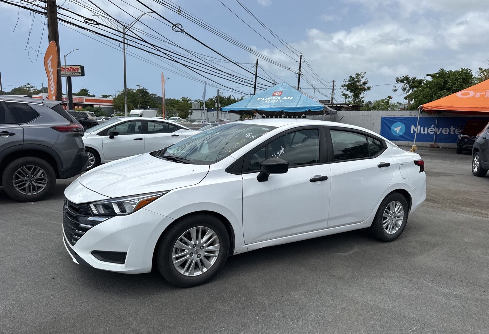https://assets.dealerappcenter.com/dealergroups/66/vehicles/295694/ZsQrok.jpg