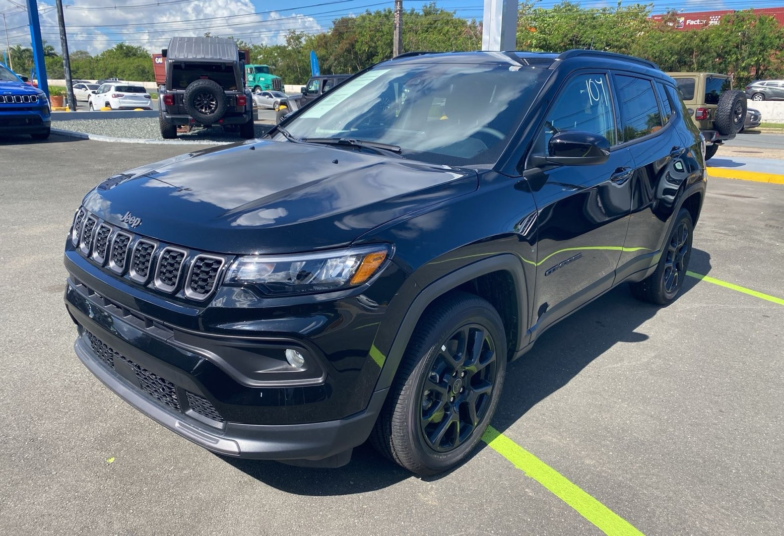 2025 Jeep Compass Latitude