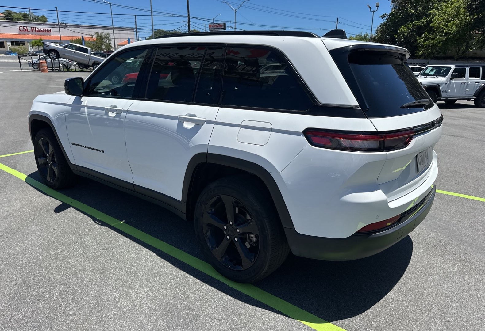 https://assets.dealerappcenter.com/dealergroups/66/vehicles/336496/J65hKF.jpg