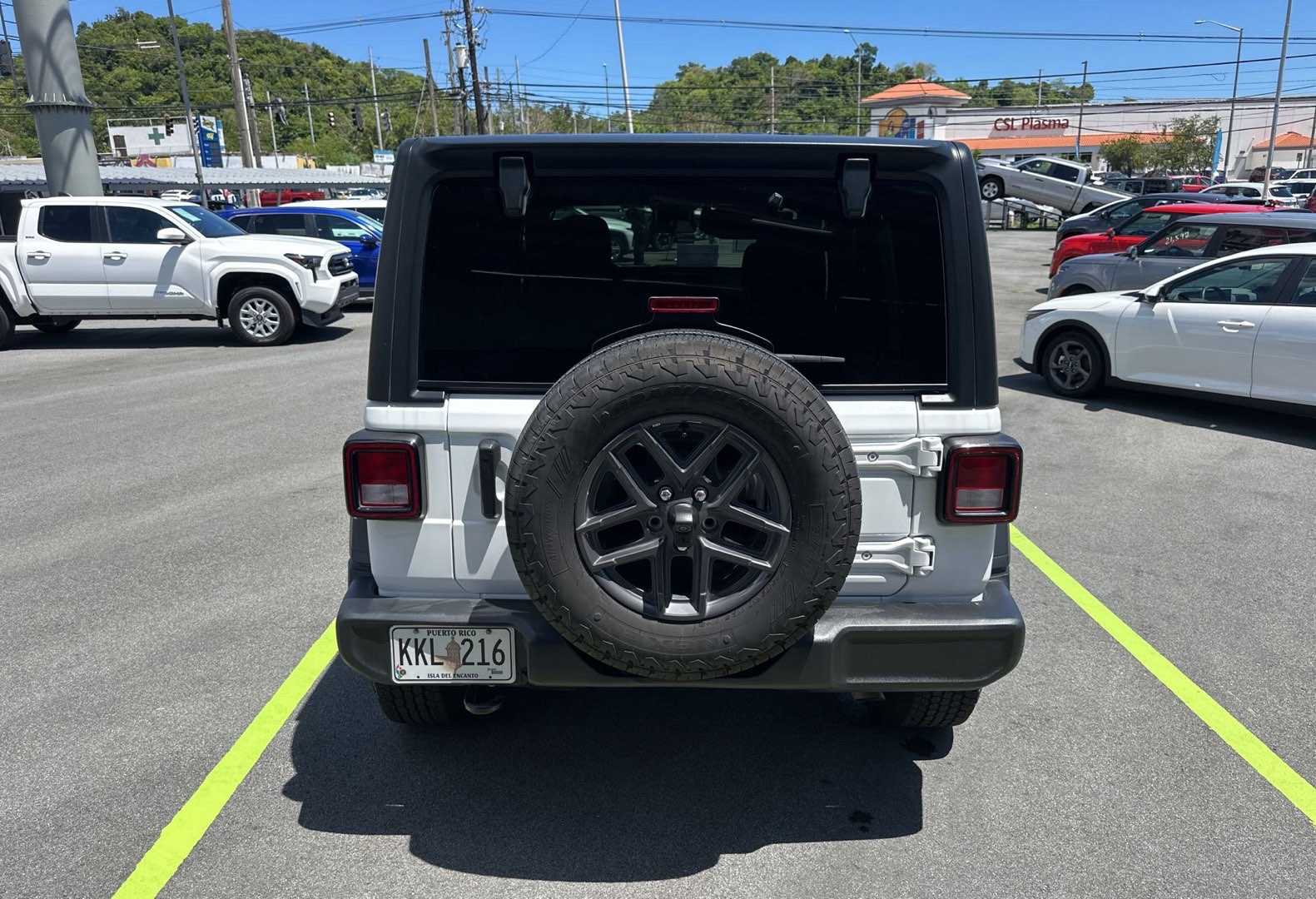 https://assets.dealerappcenter.com/dealergroups/66/vehicles/337860/oRaLUc.jpg