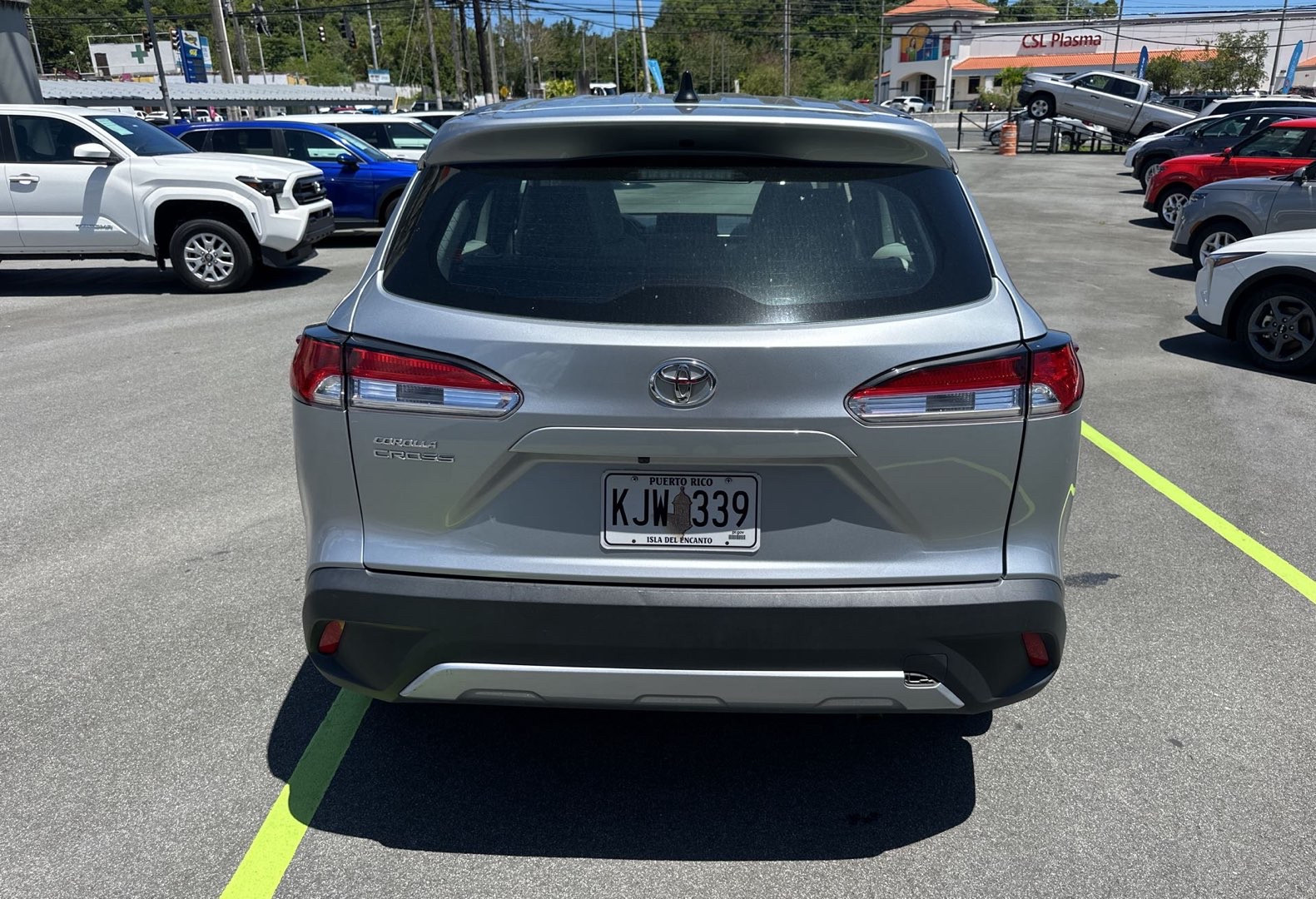 https://assets.dealerappcenter.com/dealergroups/66/vehicles/337861/jdyQuE.jpg