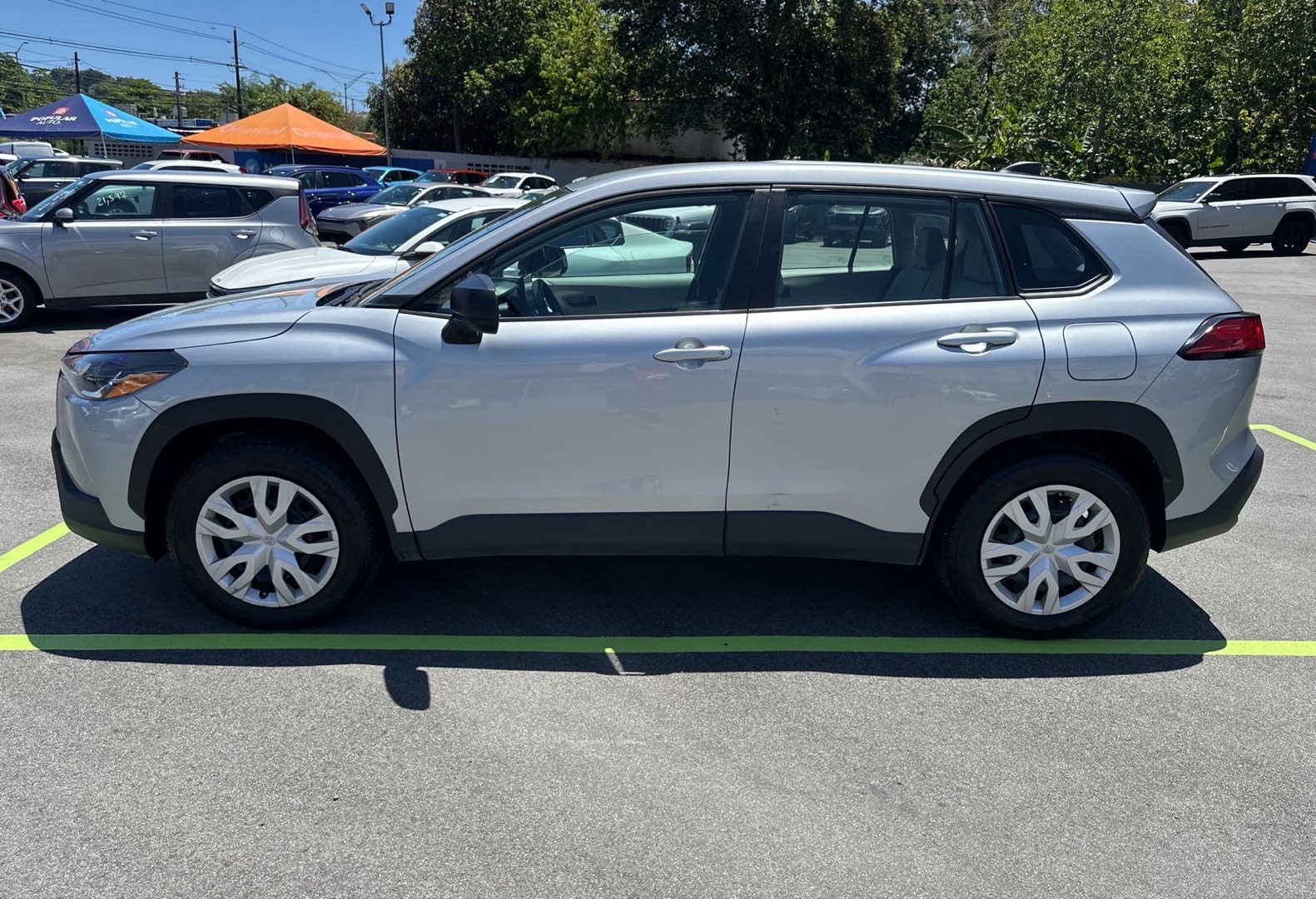 https://assets.dealerappcenter.com/dealergroups/66/vehicles/337861/zpzVcA.jpg