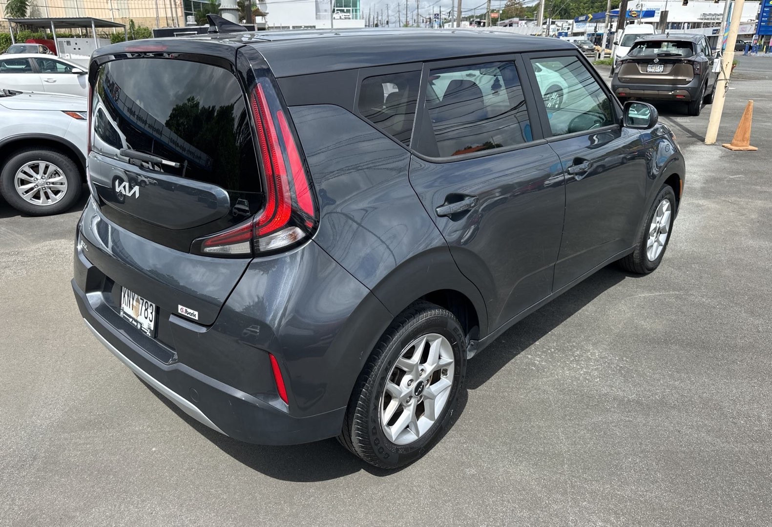 https://assets.dealerappcenter.com/dealergroups/66/vehicles/338202/hsWf74.jpg