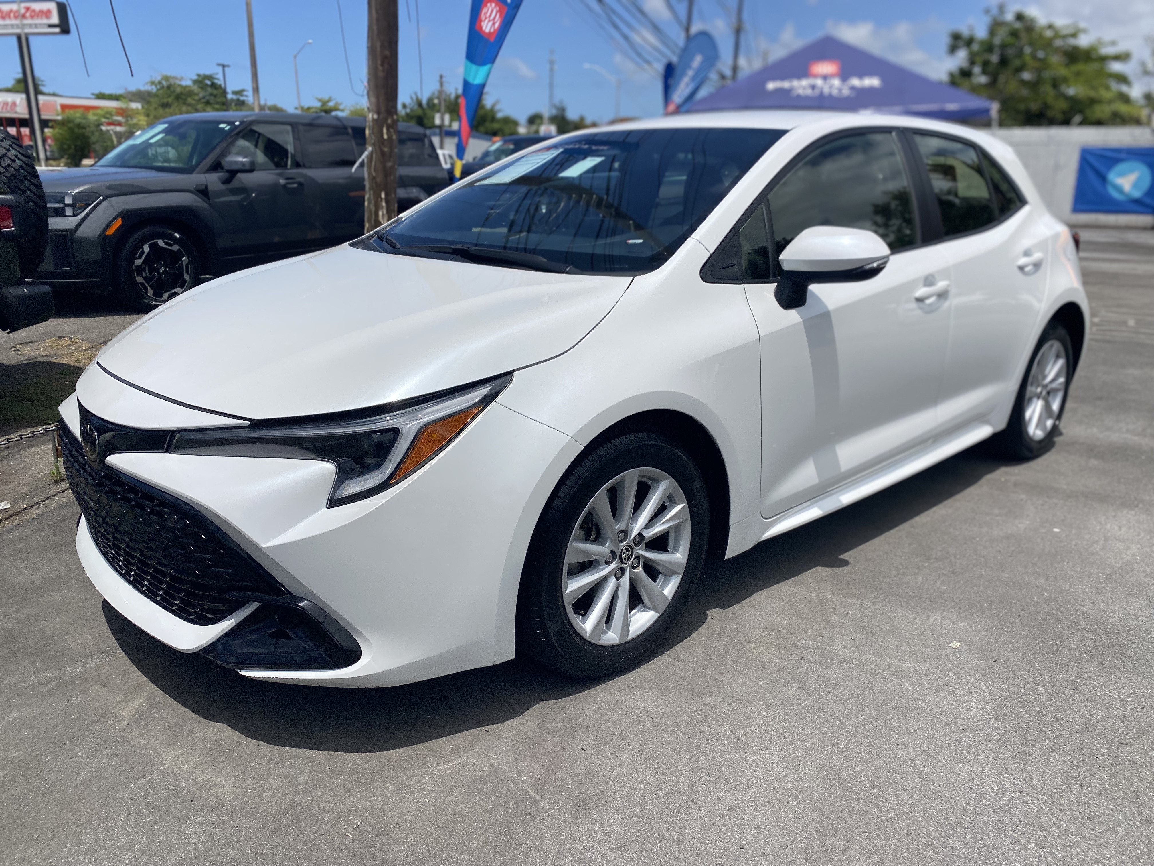 2025 Toyota Corolla Hatchback SE