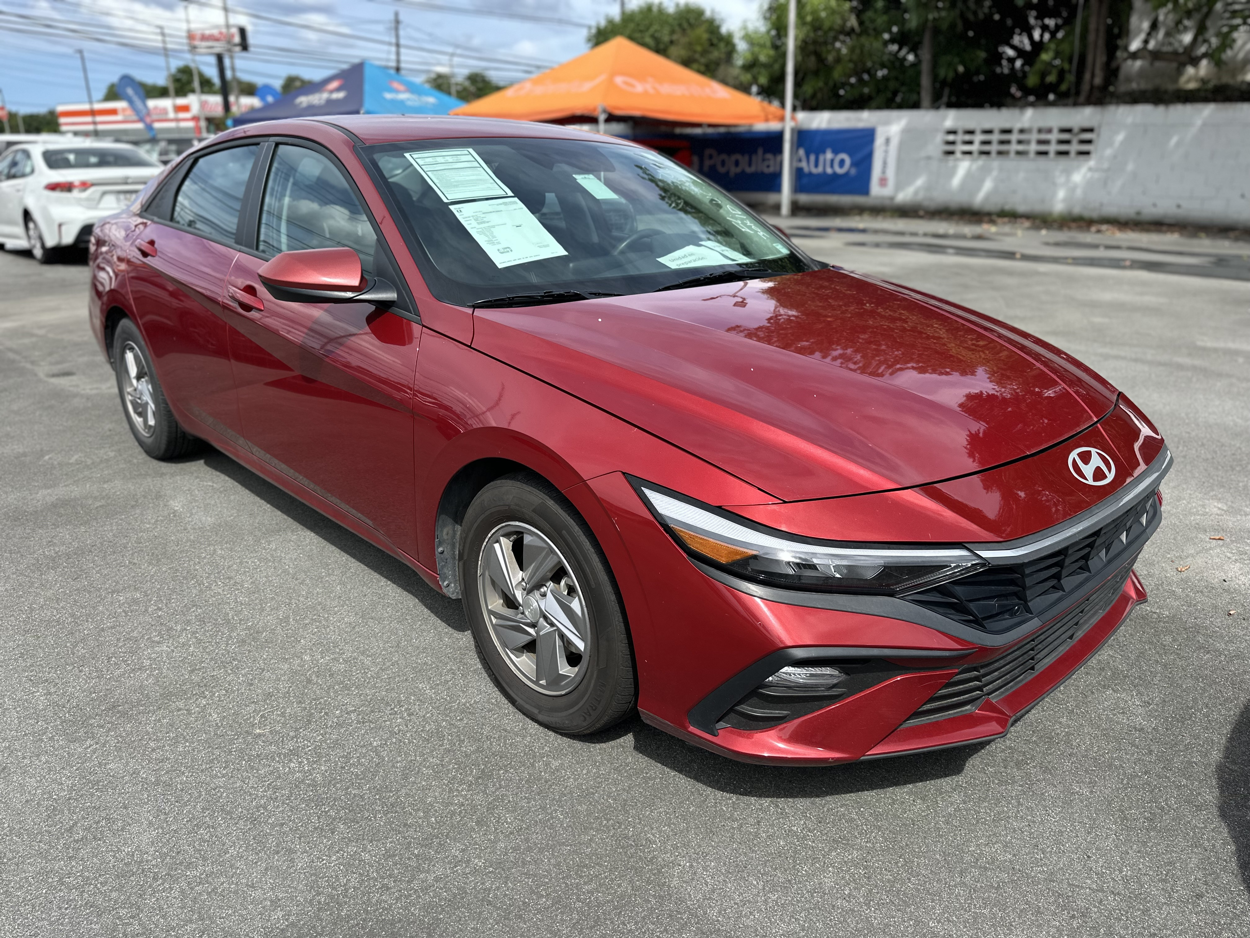 2025 Hyundai Elantra SE