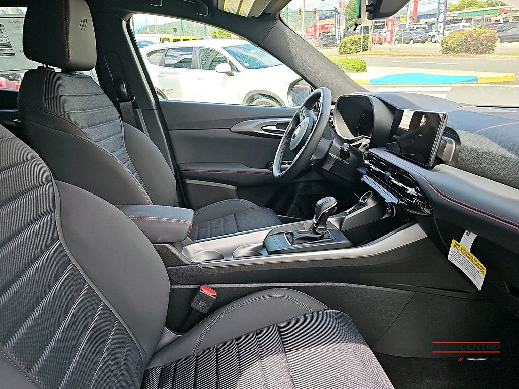 https://assets.dealerappcenter.com/dealergroups/67/vehicles/227389/rRxy1E.jpg