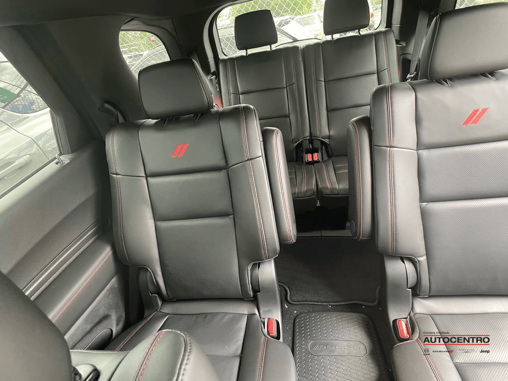 https://assets.dealerappcenter.com/dealergroups/67/vehicles/246642/Bzlumh.png