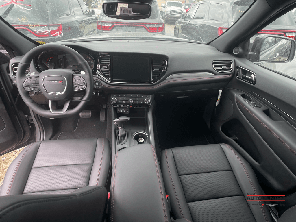 https://assets.dealerappcenter.com/dealergroups/67/vehicles/246642/v4E2pQ.png