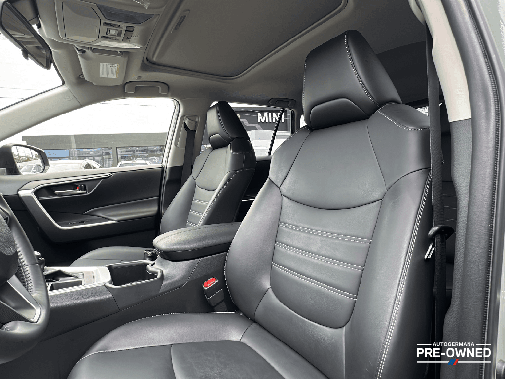 https://assets.dealerappcenter.com/dealergroups/67/vehicles/292476/Iyl0D3.png