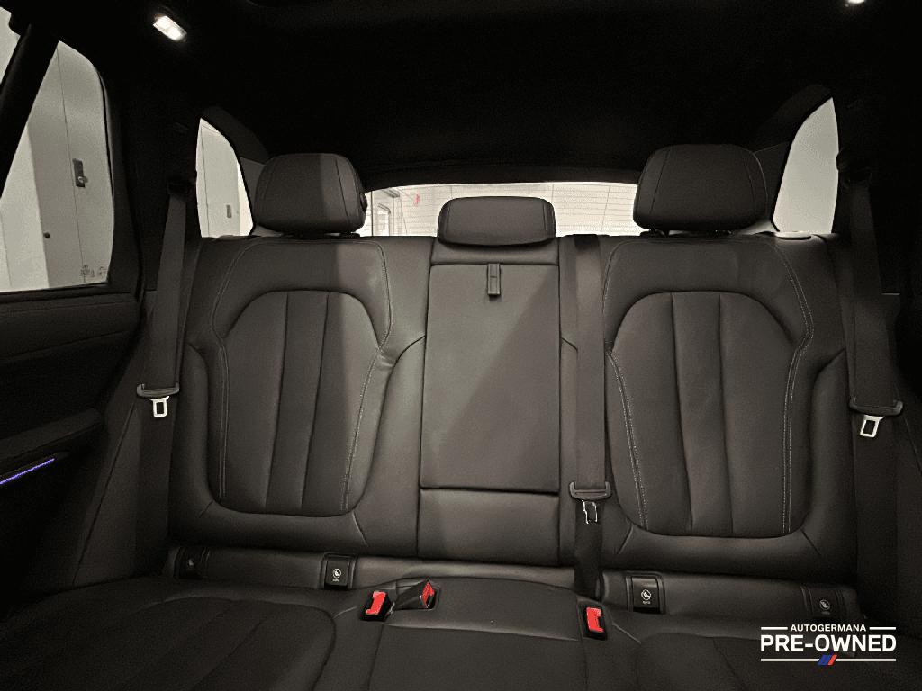 https://assets.dealerappcenter.com/dealergroups/67/vehicles/295097/uakcUr.png