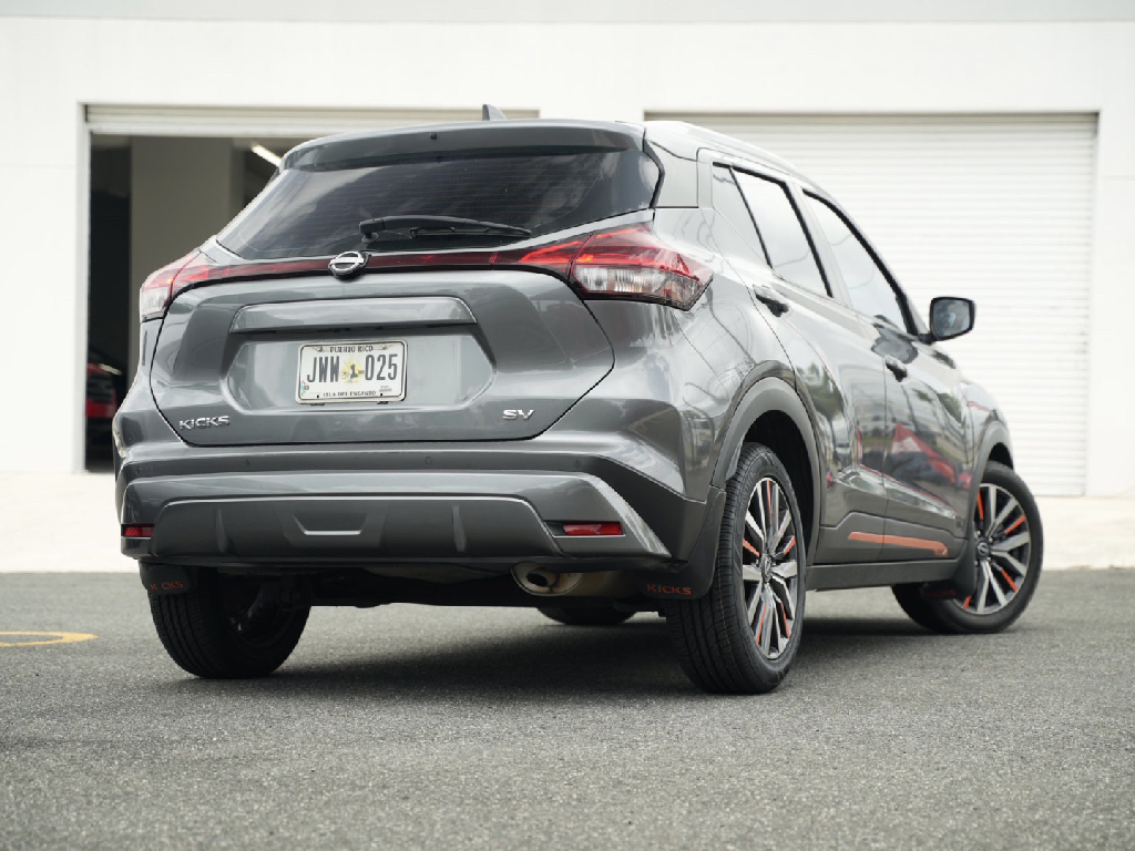 https://assets.dealerappcenter.com/dealergroups/67/vehicles/295685/SJ3PIr.png