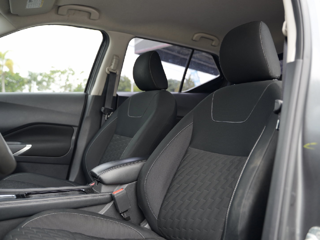 https://assets.dealerappcenter.com/dealergroups/67/vehicles/295685/rJHtwr.png