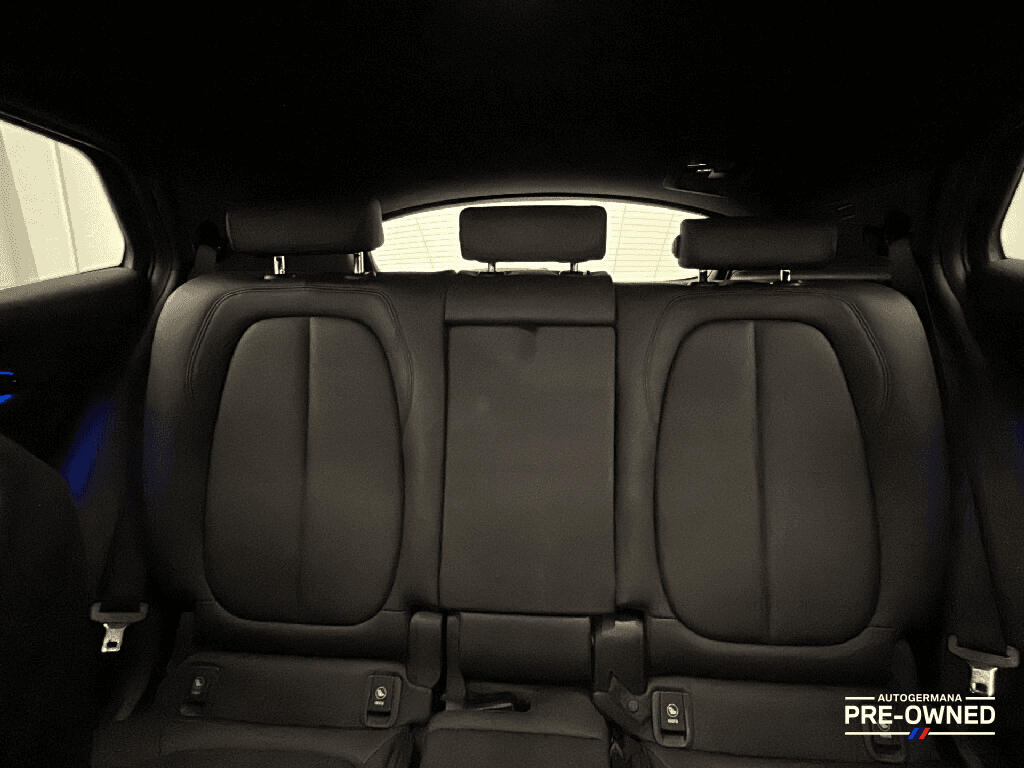 https://assets.dealerappcenter.com/dealergroups/67/vehicles/296919/Yl6nxY.png