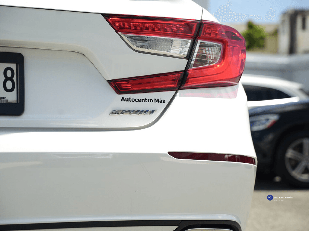 https://assets.dealerappcenter.com/dealergroups/67/vehicles/296982/1ycriY.png