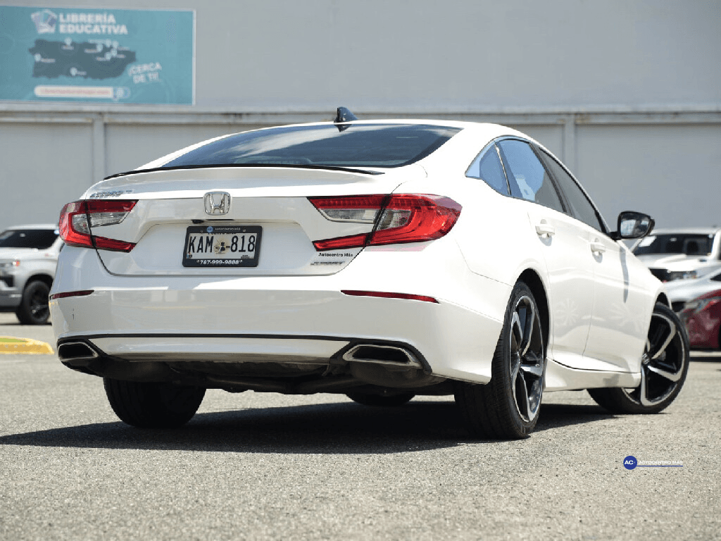https://assets.dealerappcenter.com/dealergroups/67/vehicles/296982/7dTT5P.png
