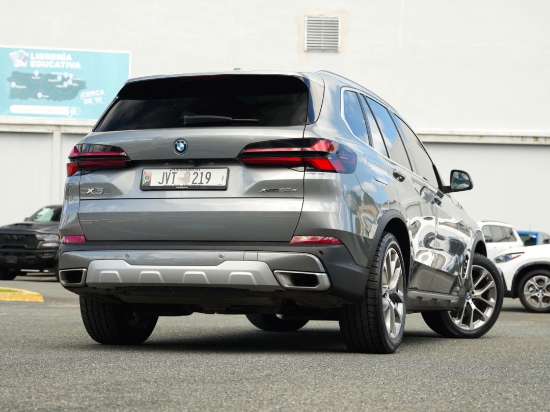 https://assets.dealerappcenter.com/dealergroups/67/vehicles/330707/NYmrXV.jpg
