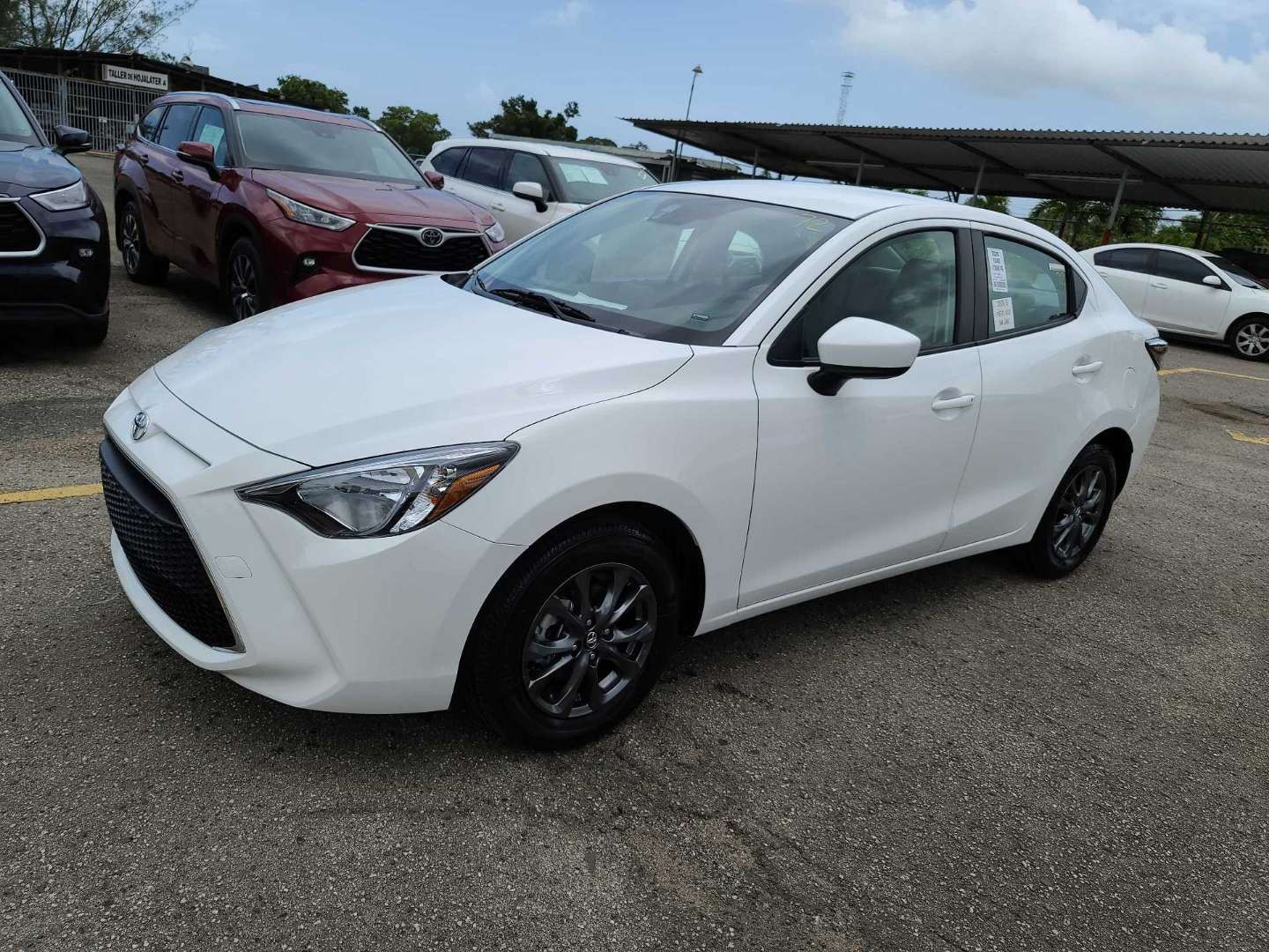 Toyota Yaris 2012 Precio Puerto Rico Designedbybeckie