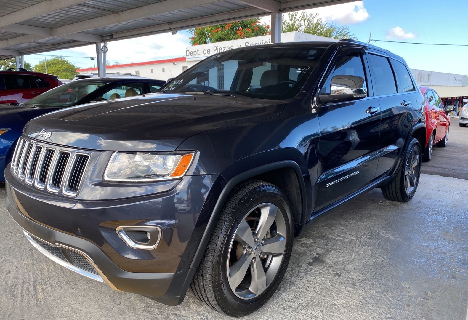 2016 Jeep Grand Cherokee Limited's photo