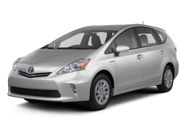 2013 Toyota Prius v Five's photo