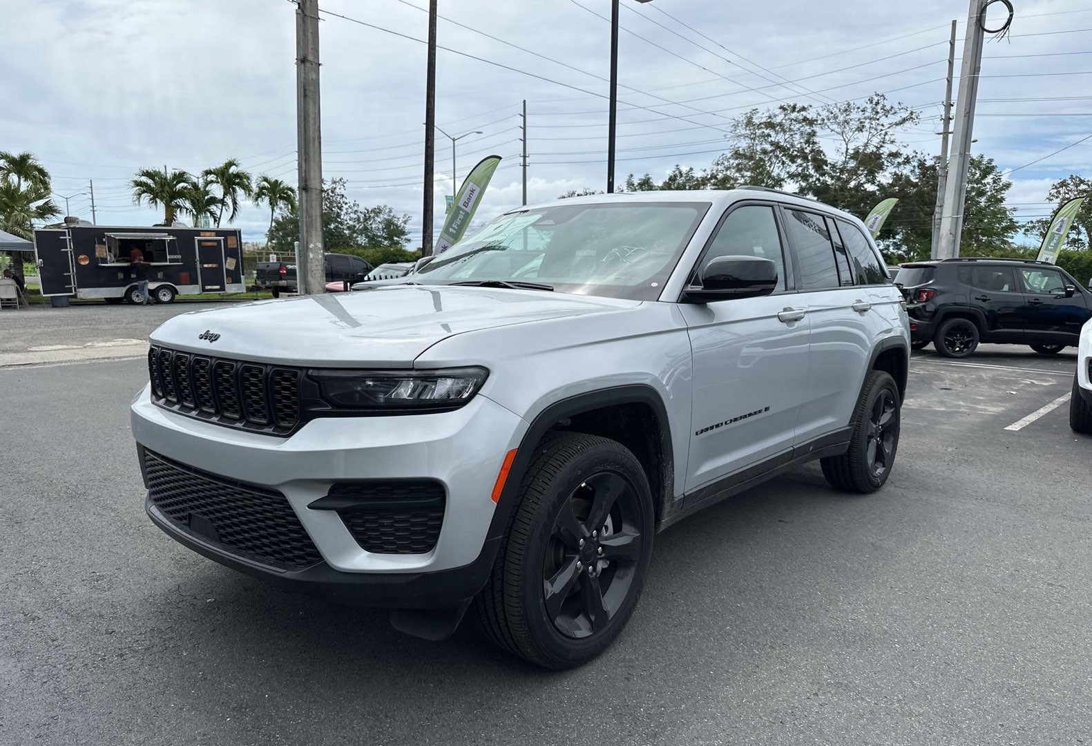 2024 Jeep Grand Cherokee Altitude X's photo