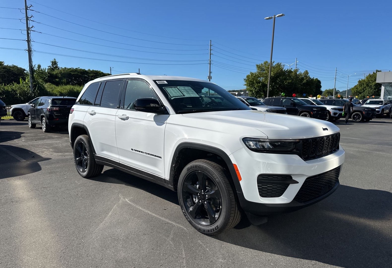 2025 Jeep Grand Cherokee Altitude X's photo