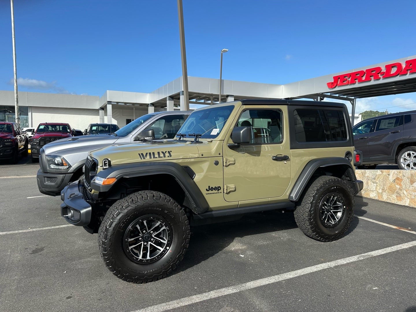 2026 Jeep Wrangler Willys's photo