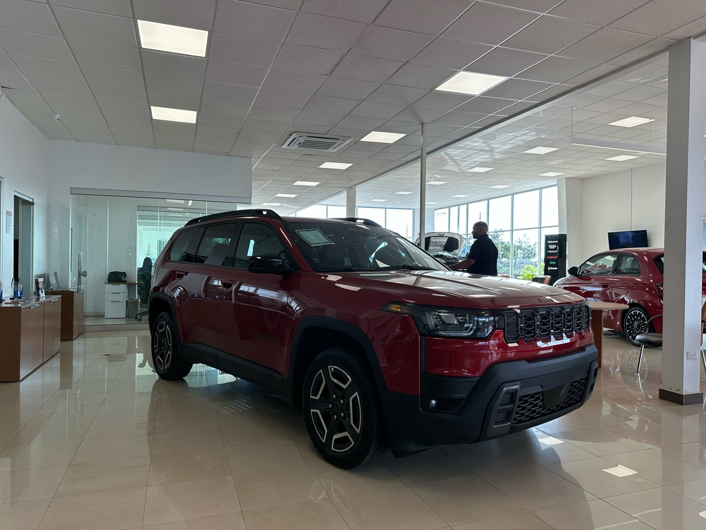 2026 Jeep Cherokee Limited HEV 4X4's photo