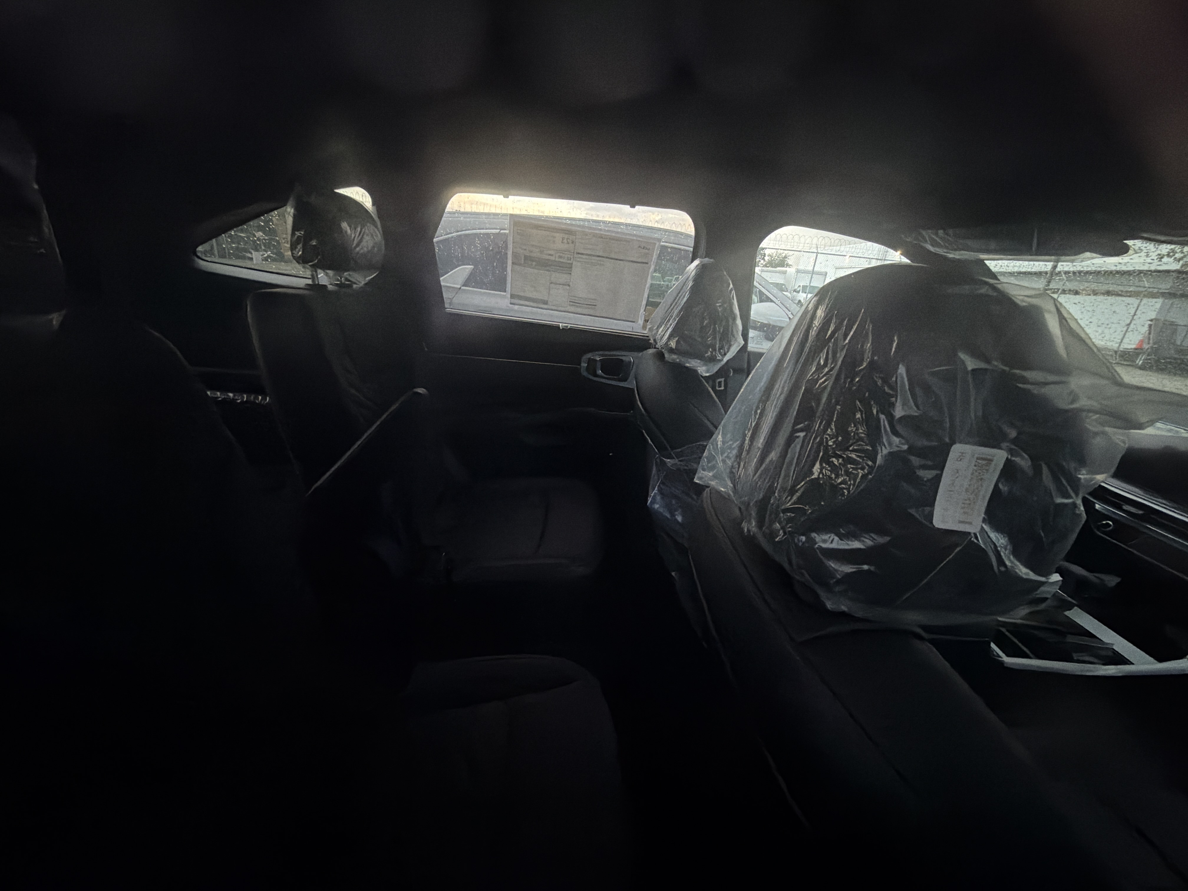 https://assets.dealerappcenter.com/dealergroups/73/vehicles/329093/Ep7vz2.jpg