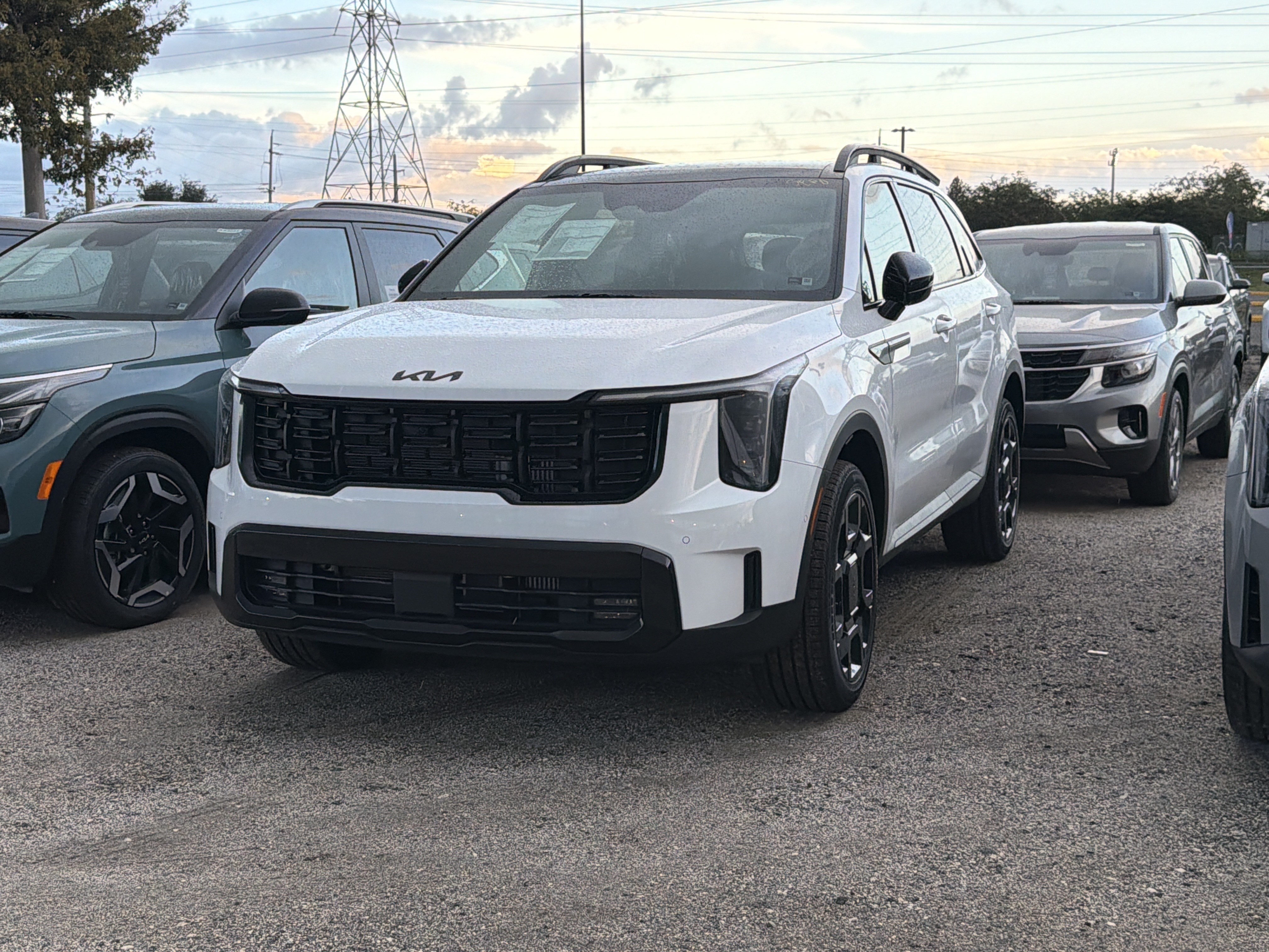 https://assets.dealerappcenter.com/dealergroups/73/vehicles/329093/Qm2DeQ.jpg