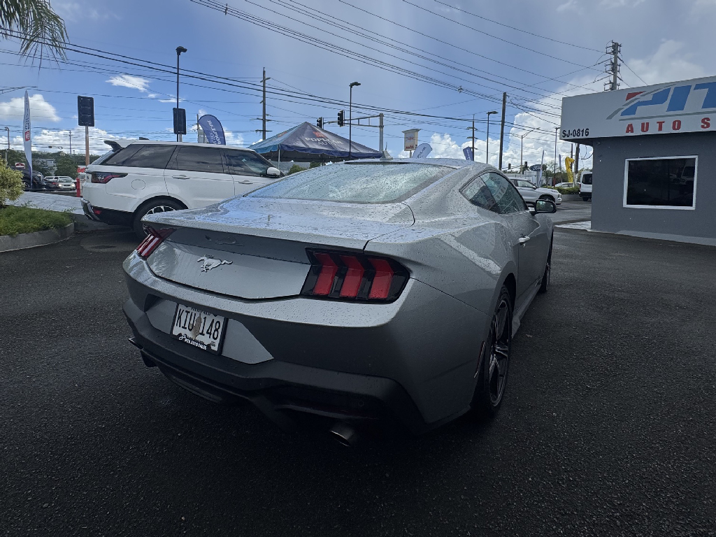 https://assets.dealerappcenter.com/dealergroups/75/vehicles/305215/4EoNs6.png