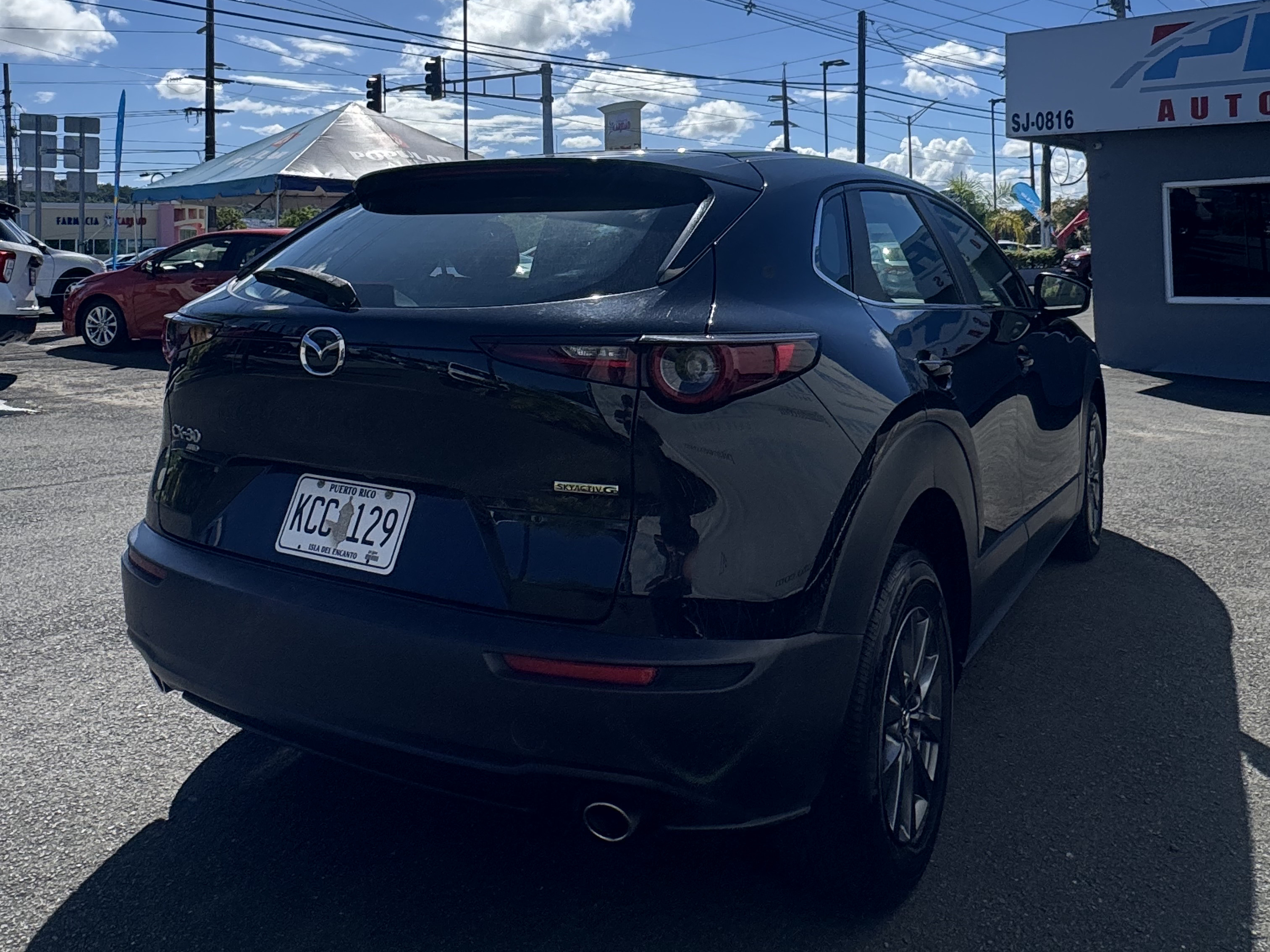 https://assets.dealerappcenter.com/dealergroups/75/vehicles/329075/l5zc7V.jpg