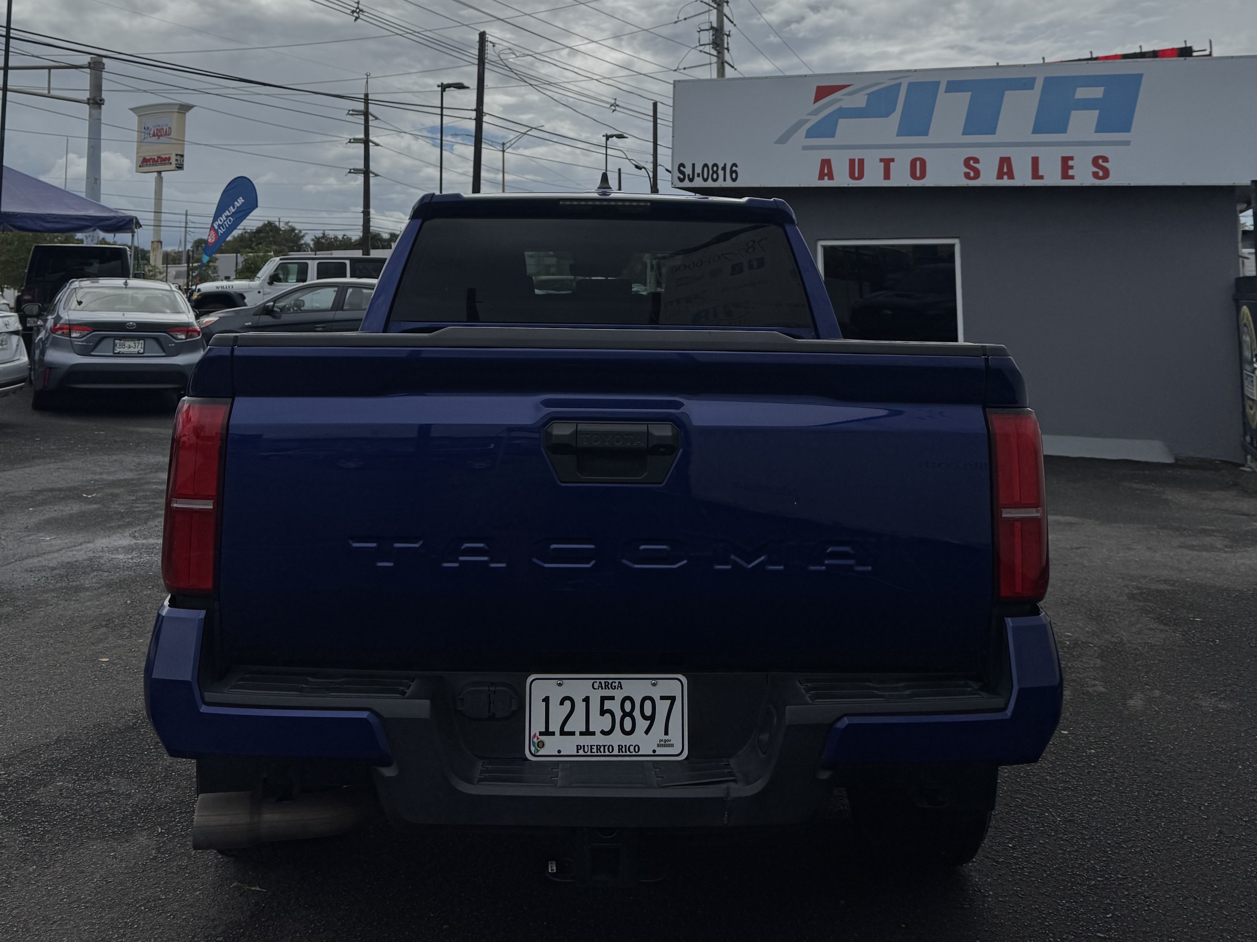 https://assets.dealerappcenter.com/dealergroups/75/vehicles/336391/YK3KHn.jpg
