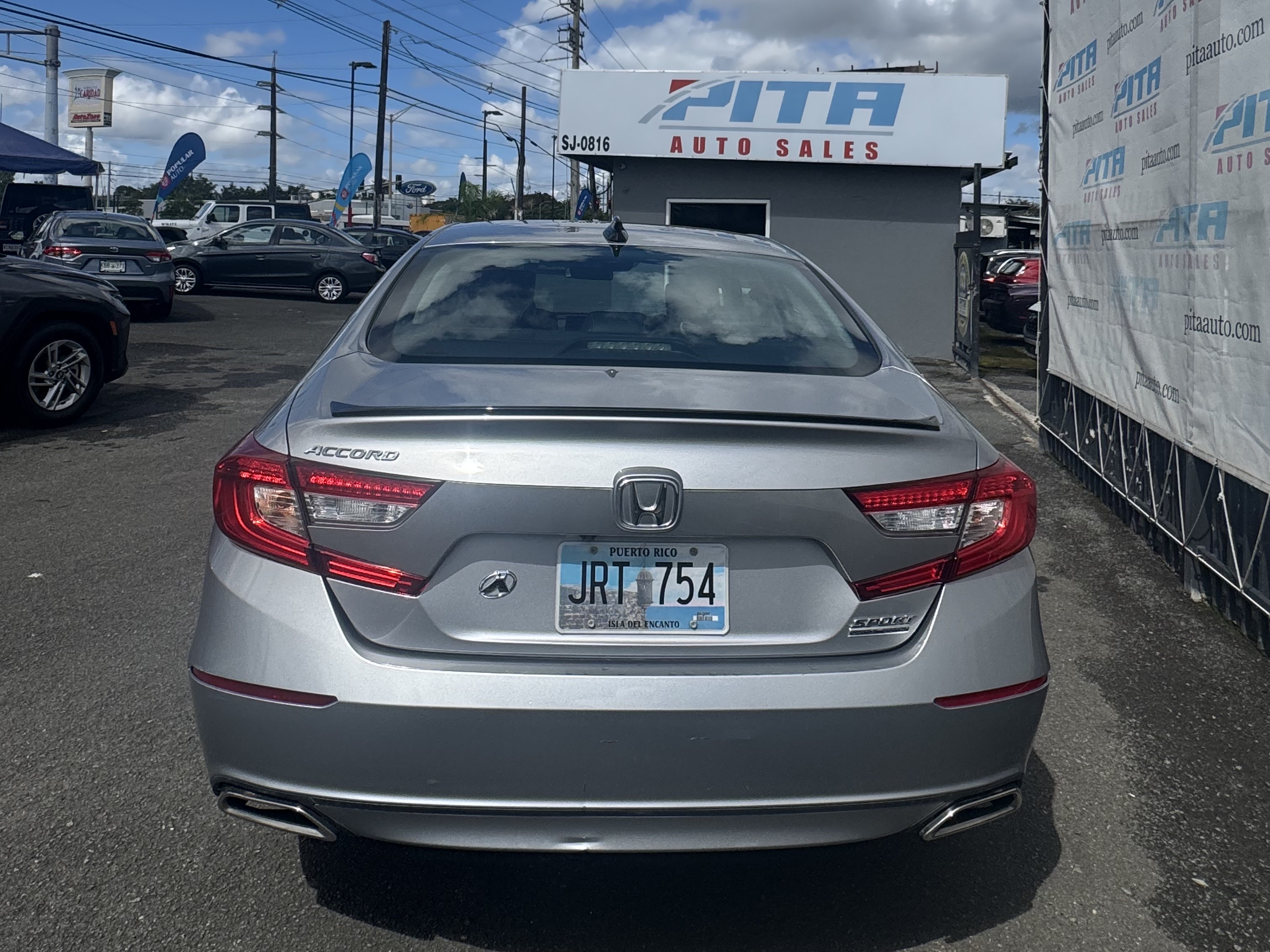 https://assets.dealerappcenter.com/dealergroups/75/vehicles/336392/oVSNyp.jpg