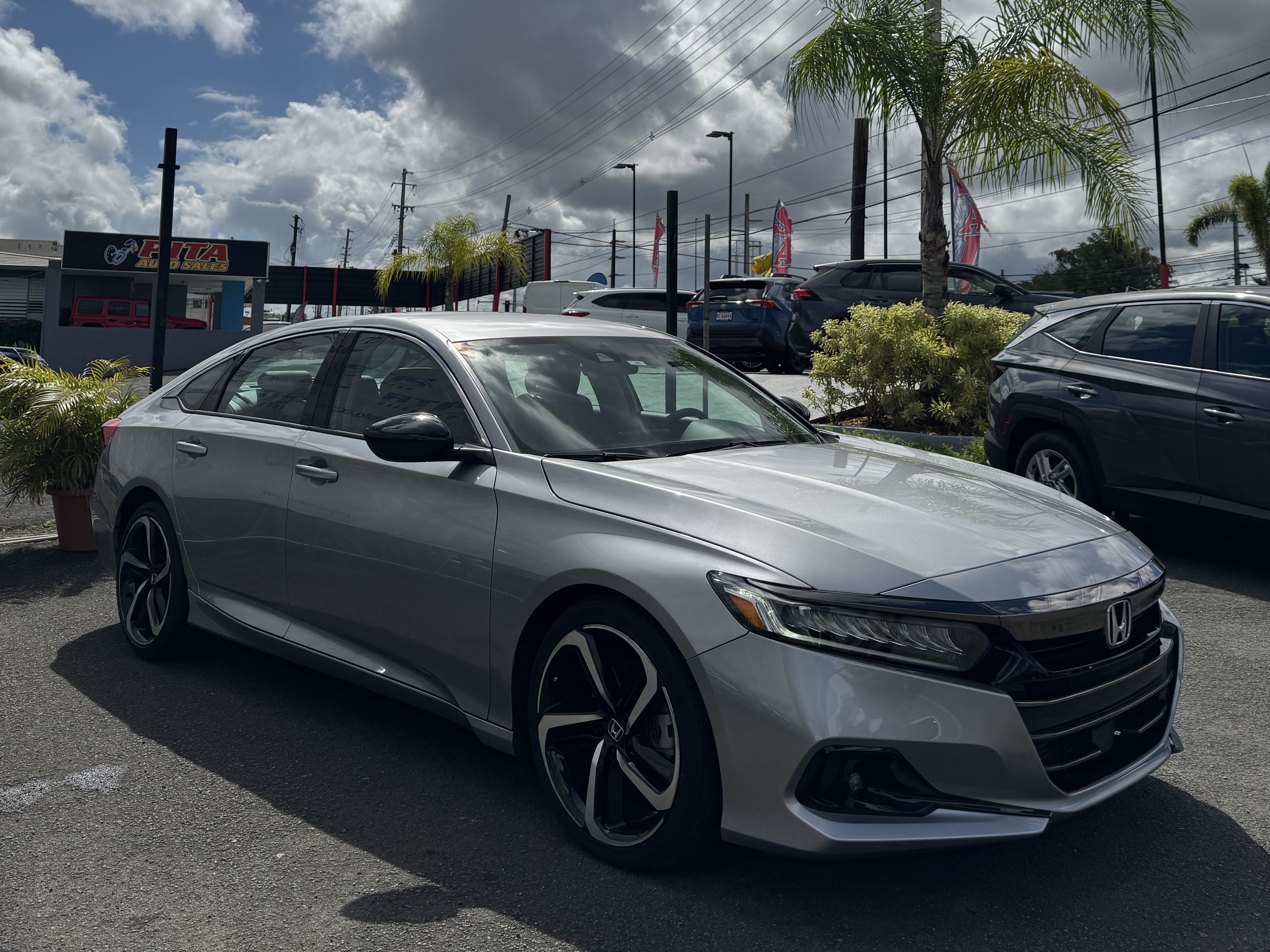 https://assets.dealerappcenter.com/dealergroups/75/vehicles/336392/zum5P2.jpg
