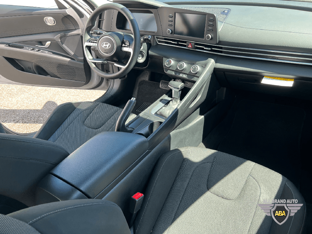 https://assets.dealerappcenter.com/dealergroups/77/vehicles/286255/LTG0dP.png