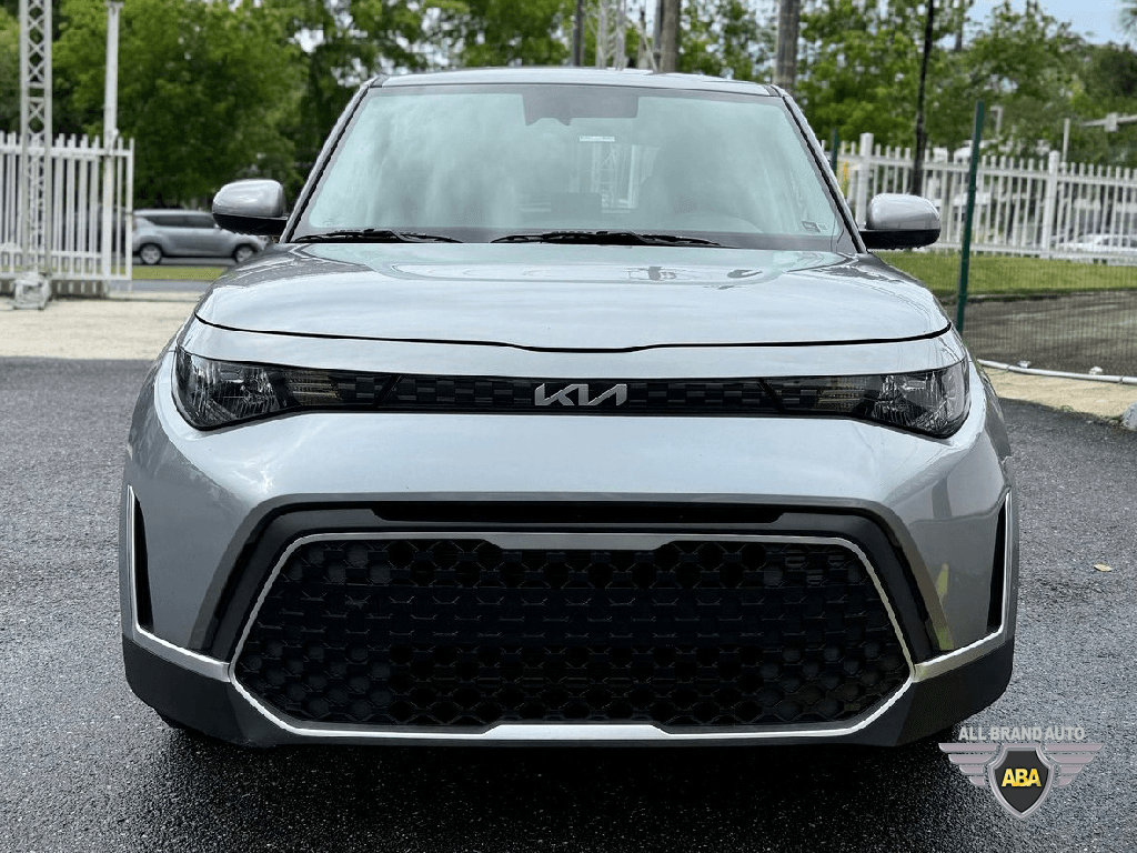 https://assets.dealerappcenter.com/dealergroups/77/vehicles/287138/14WCXW.png