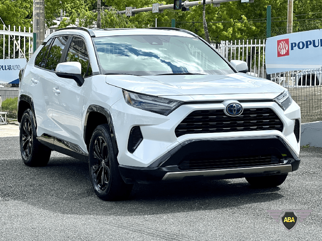 https://assets.dealerappcenter.com/dealergroups/77/vehicles/287140/2uqCrn.png