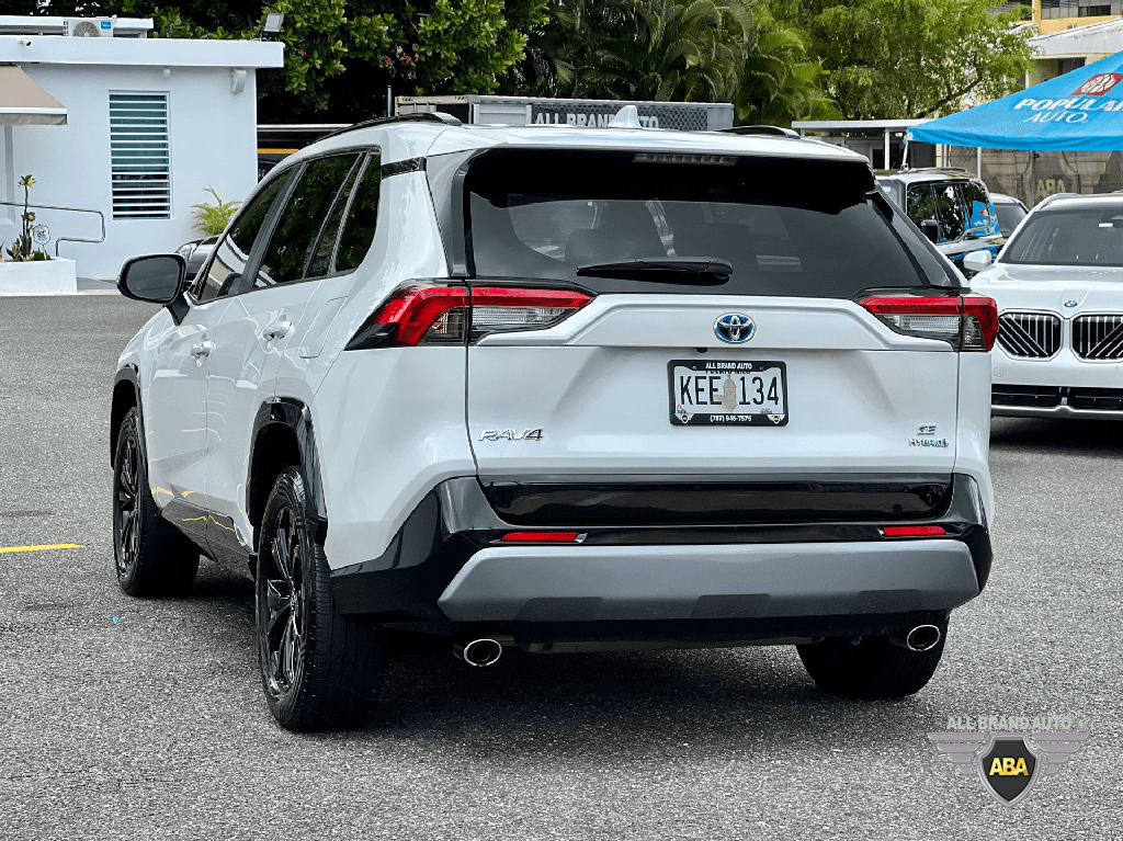 https://assets.dealerappcenter.com/dealergroups/77/vehicles/287140/ZTpKu0.png