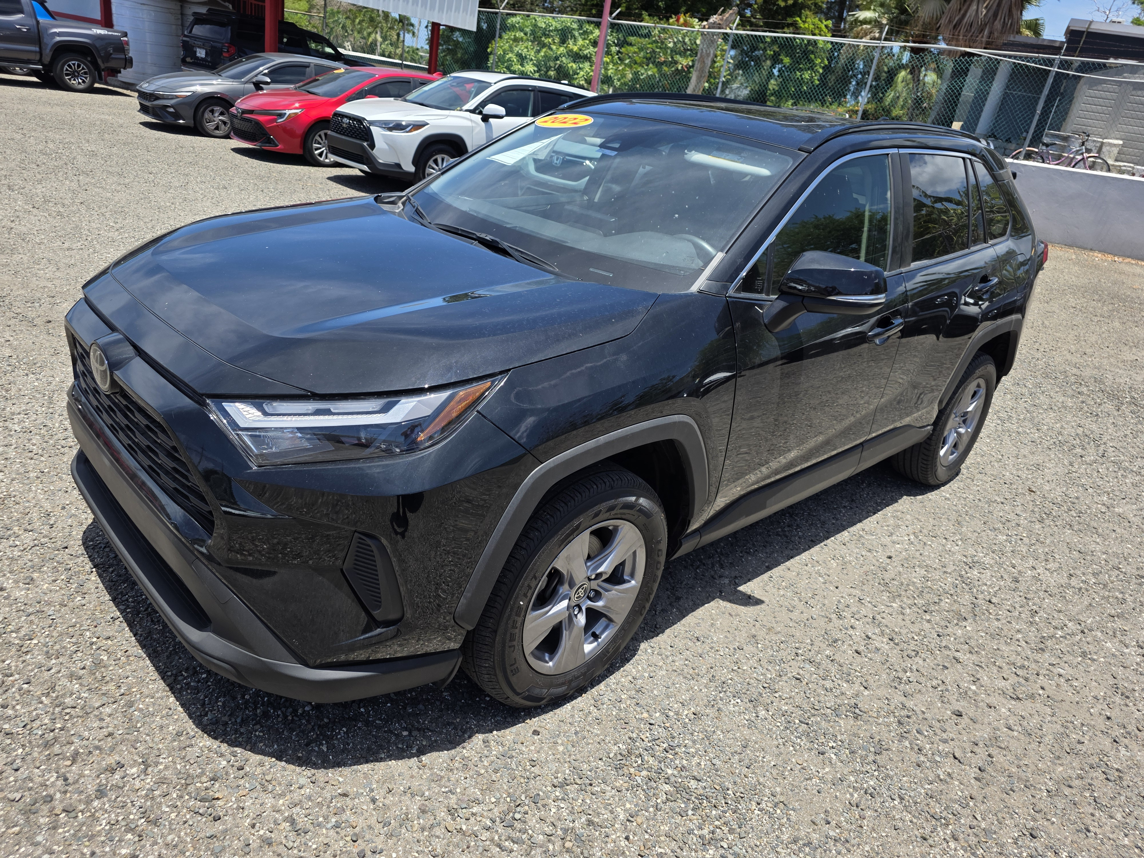 https://assets.dealerappcenter.com/dealergroups/84/vehicles/181122/t1jOfq.jpg