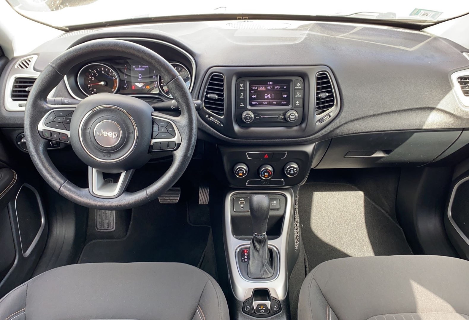 Jeep Compass 2018 Interior Pictures | Cabinets Matttroy