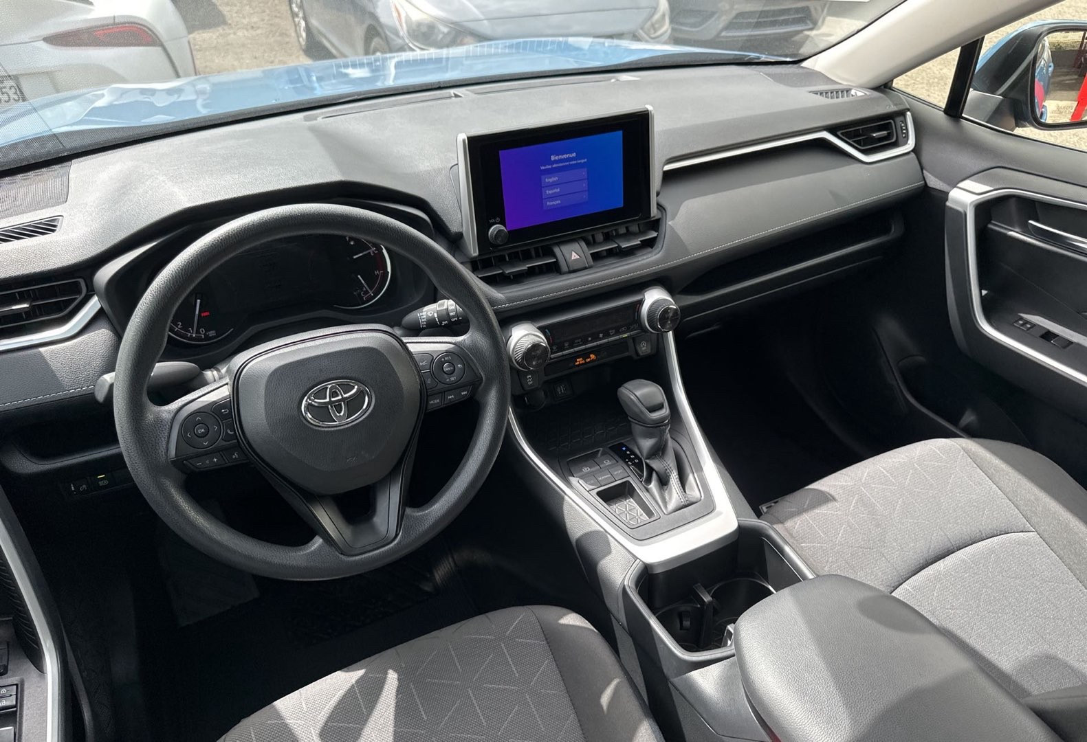 https://assets.dealerappcenter.com/dealergroups/84/vehicles/209177/Febx0W.jpg