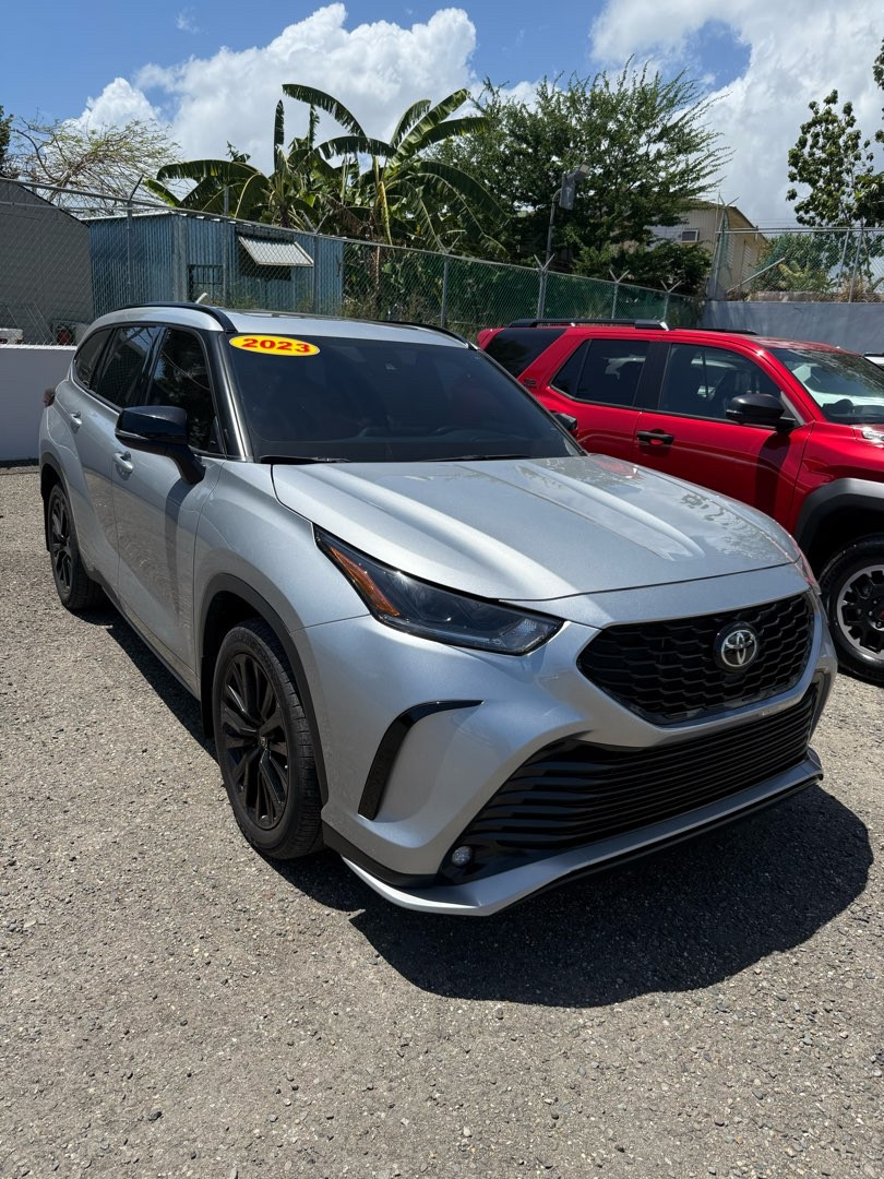 https://assets.dealerappcenter.com/dealergroups/84/vehicles/210295/l2z9rr.jpg