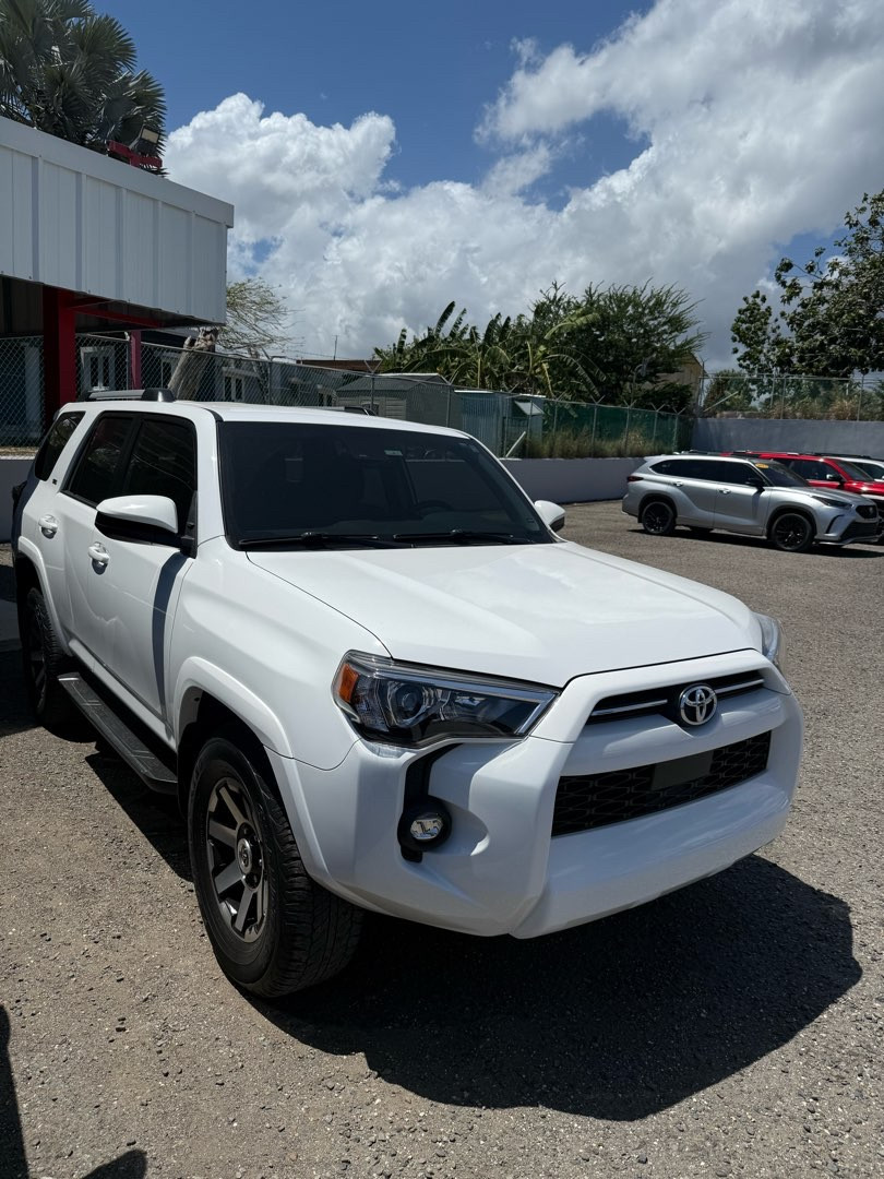 https://assets.dealerappcenter.com/dealergroups/84/vehicles/211648/CV96f0.jpg