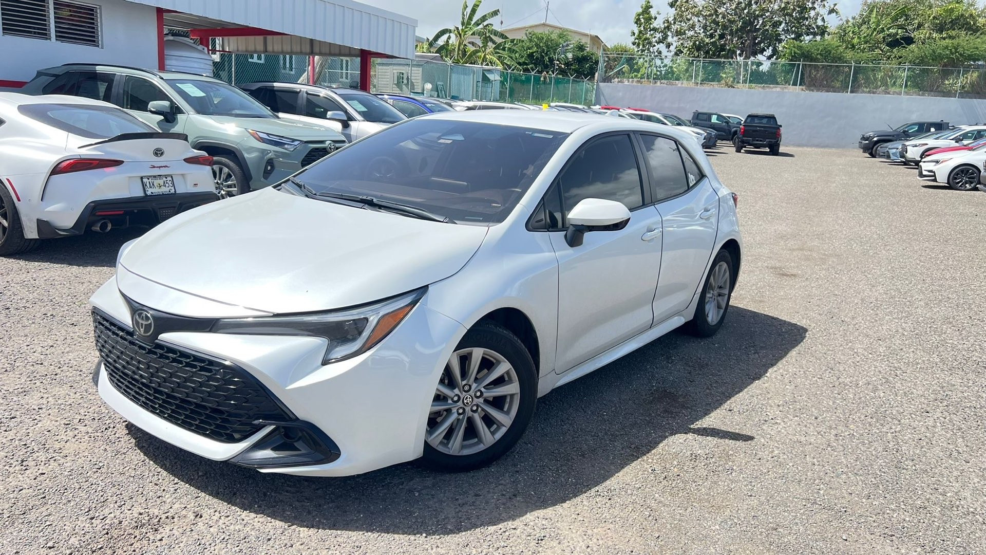 https://assets.dealerappcenter.com/dealergroups/84/vehicles/219893/ugzdTd.jpg