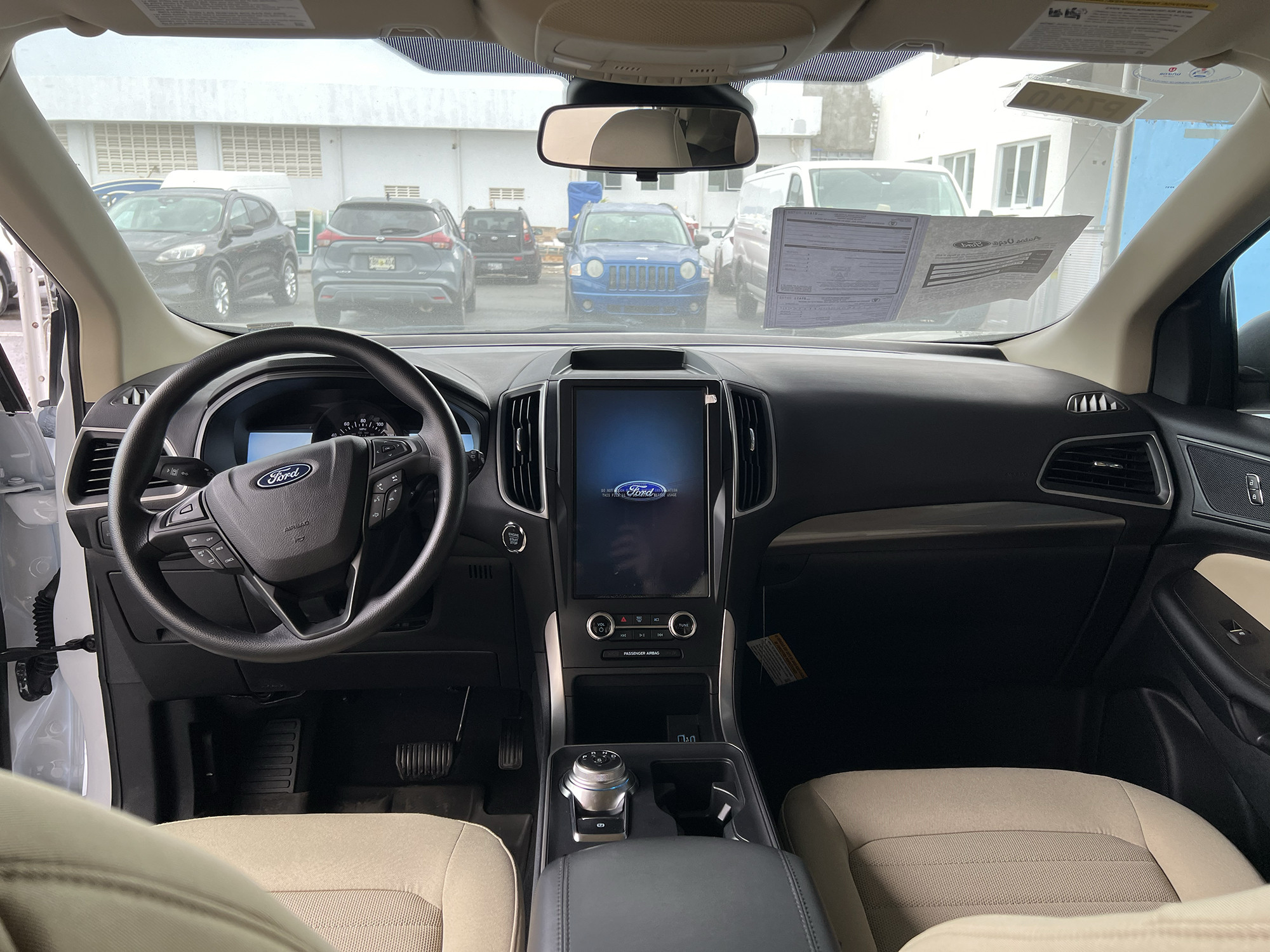 https://assets.dealerappcenter.com/dealergroups/86/vehicles/243988/5qEvcx.jpg