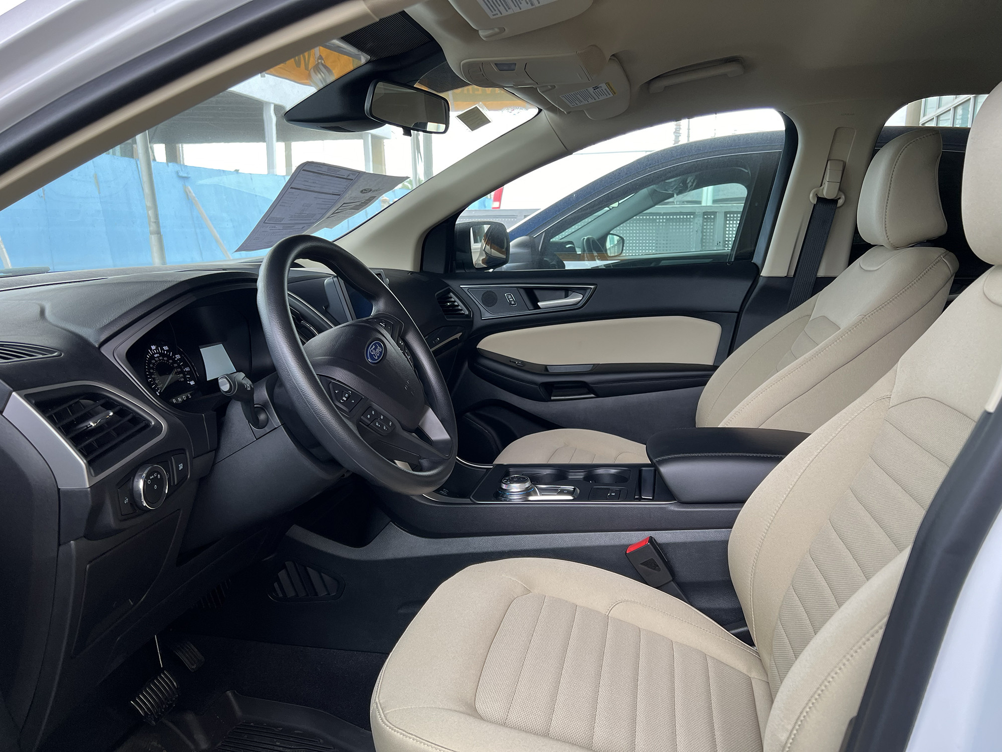 https://assets.dealerappcenter.com/dealergroups/86/vehicles/243988/NY2nn4.jpg